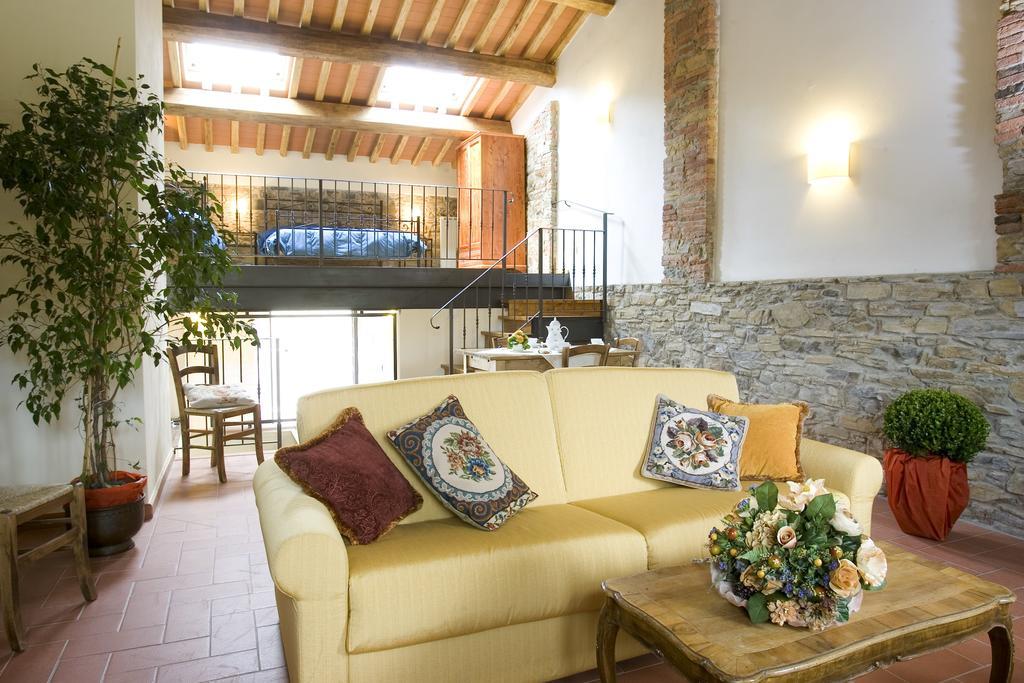 Agriturismo Rimaggiori Relaxing Country Home And Typical Italian Restaurant バルベリーノ・ディ・ムジェッロ エクステリア 写真