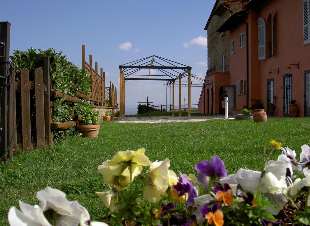 Agriturismo Rimaggiori Relaxing Country Home And Typical Italian Restaurant バルベリーノ・ディ・ムジェッロ 部屋 写真