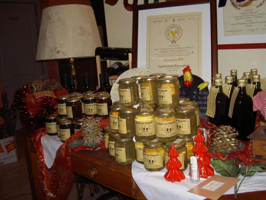 Agriturismo Rimaggiori Relaxing Country Home And Typical Italian Restaurant バルベリーノ・ディ・ムジェッロ エクステリア 写真